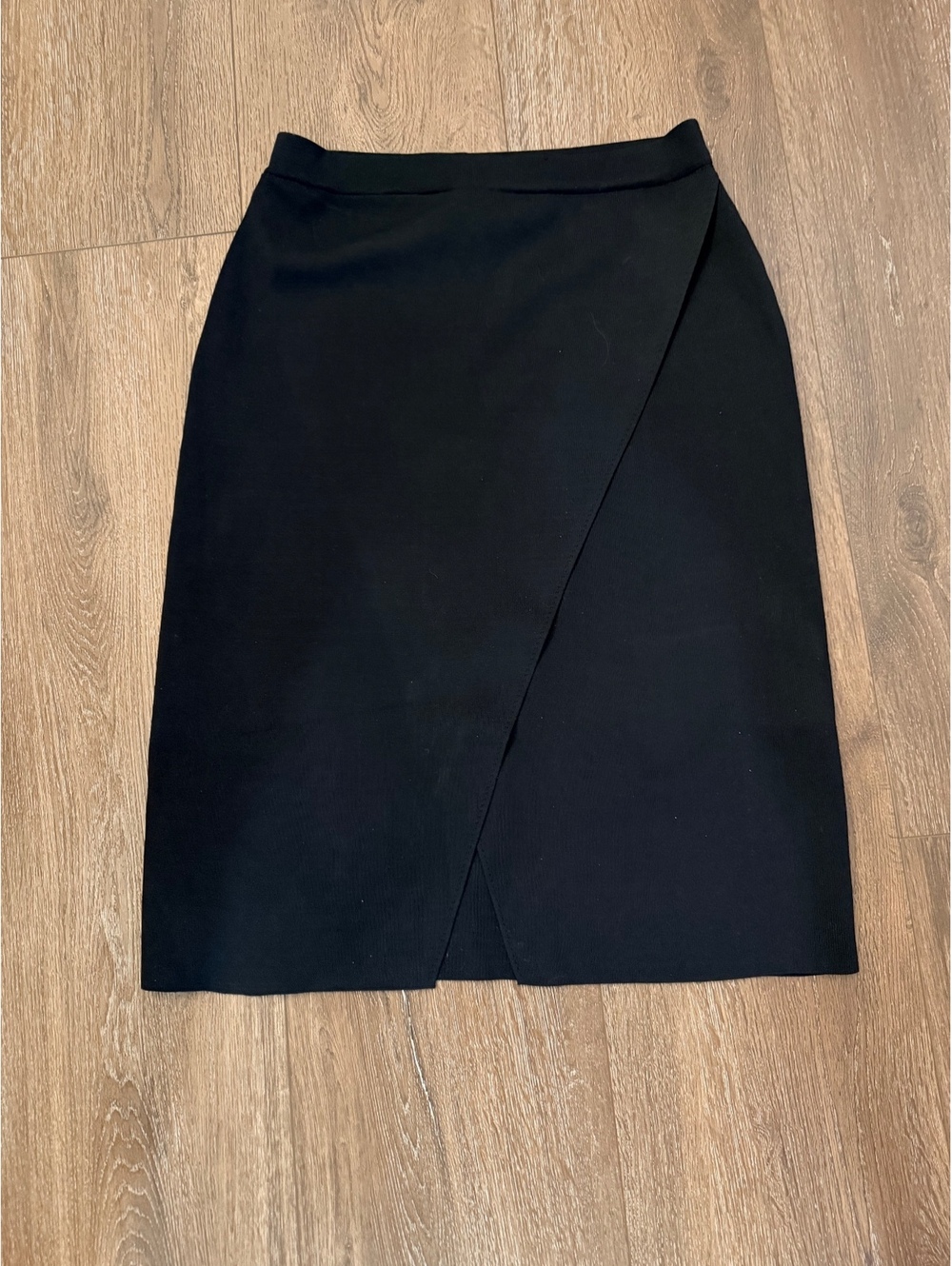 Sincerely Jules Black Midi Faux Wrap Skirt Large NWT Minimalist Slit